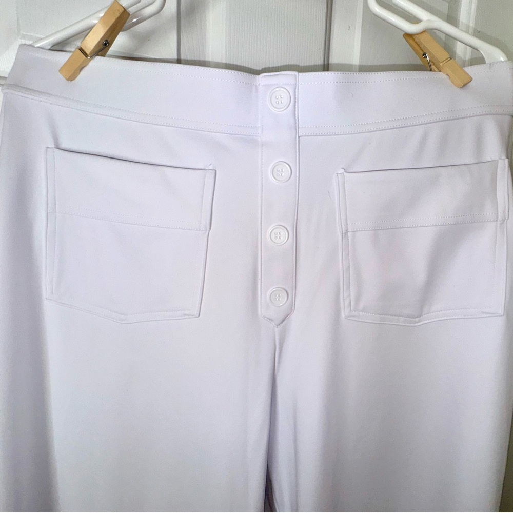 NWOT HALARA High Waisted Button Pockets Straight Leg Pants WHITE XL PETITE - Picture 3 of 4